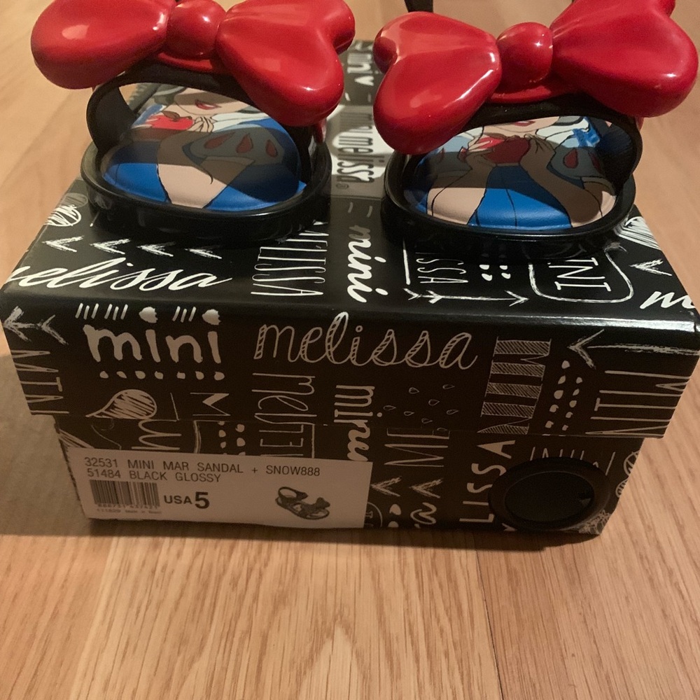 NIB Mini Melissa Shoes - Picture 2 of 3